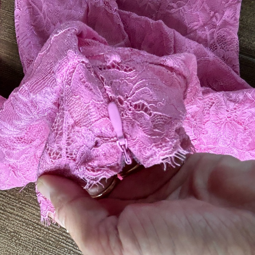 SKIMS Long Sleeve Lace Pink Dress - Picture 4 of 6